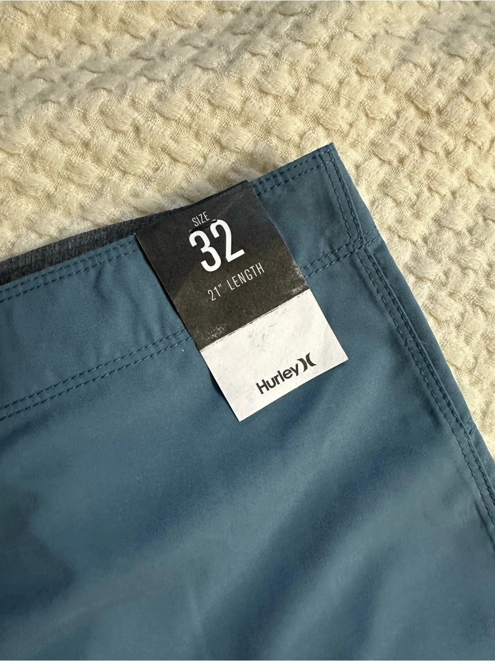 Hurley Men's Blue Boardshorts - 32 Waist